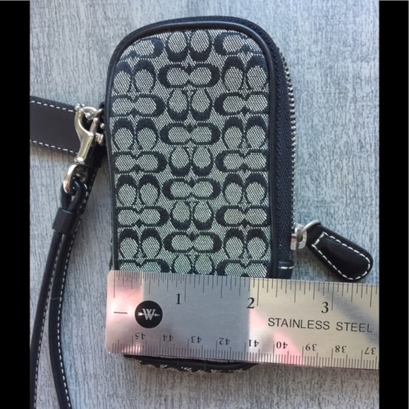 Coach Handbags - Vintage Coach Phone Logo Case